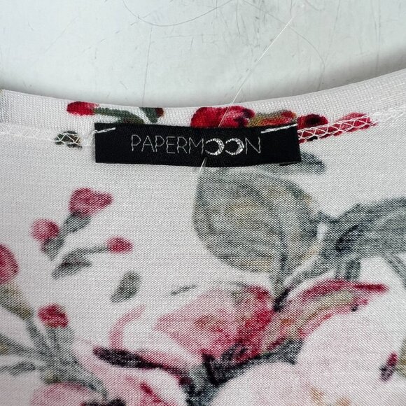 NWOT Stitch Fix Papermoon Suchi Smocked Yoke Knit Top Floral Plus Size 3X - Picture 3 of 7